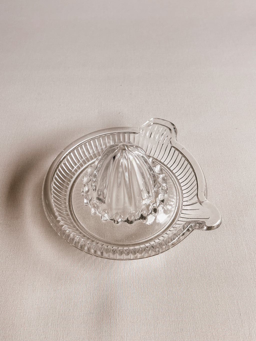 Vintage citruspresse i glas | Rillet design