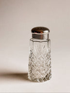Vintage sukkerstrøer i glas | Diamantstribet mønster