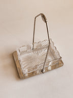 Vintage serveringsfad i krystal med metalholder | Solstrålemønster